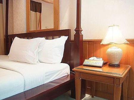 Bangkok Garden Resort Стая снимка